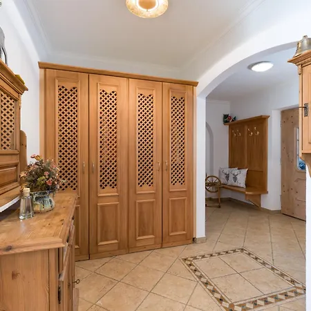 Chalet Weinberg With Private Sauna And 6 Bedrooms בקתה *